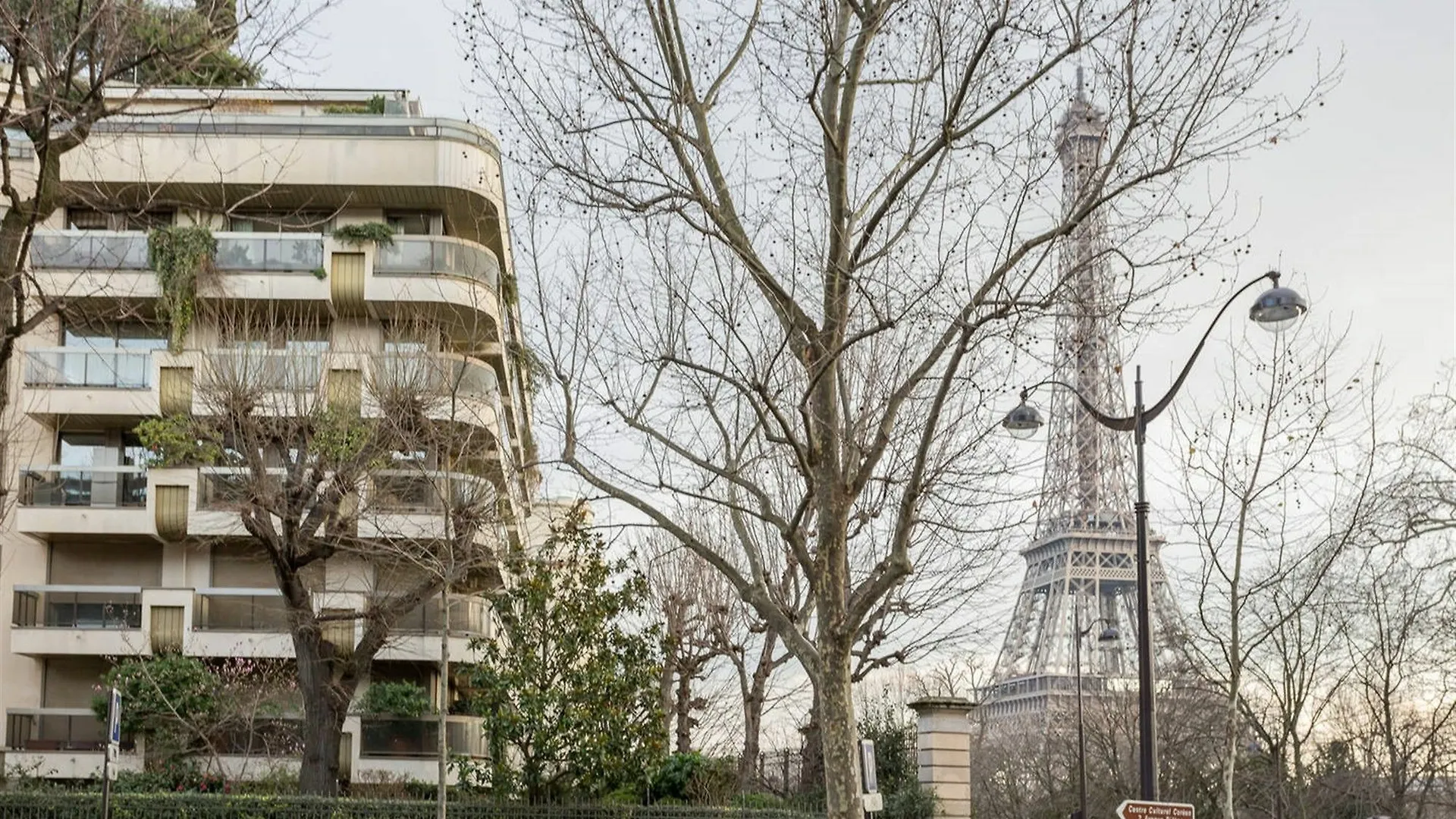 Tour Eiffel Trocadero - Smartrenting Apartament *